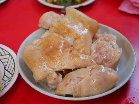 P1570944