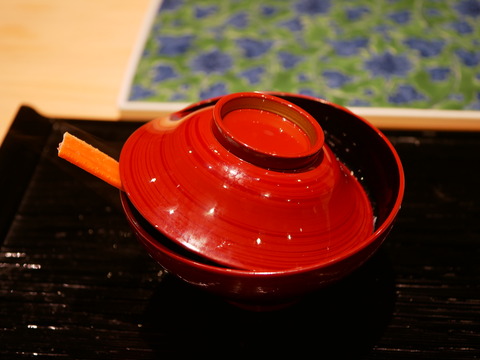 P1570275