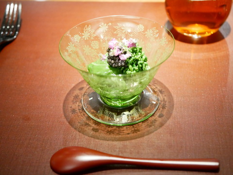 P1690611