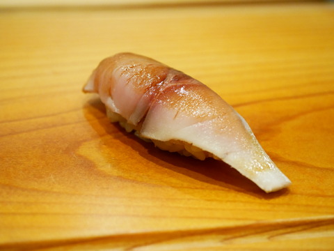 P1600057