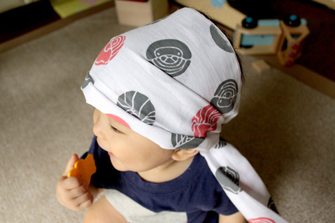 ダンゴムシ手ぬぐい