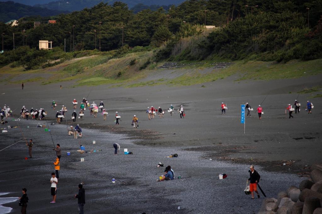 4こゆるぎ浜投げ釣り大会