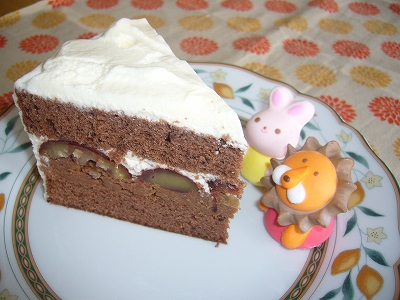 4歳誕生日ケーキカット
