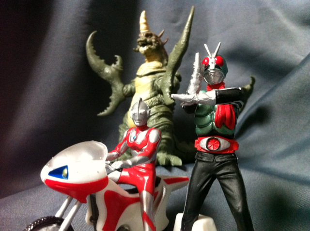 HG ウルトラマンVS仮面ライダー : 蒼色全開