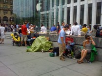 iPhone 3G Line, NY 5th Ave 002