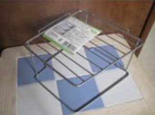 セリアのスタッキングワイヤーコーナーラック