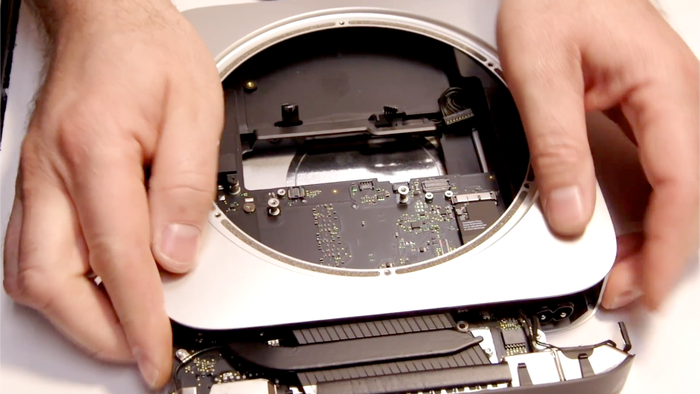 11-Mac-mini-Late2014-Tear-Down