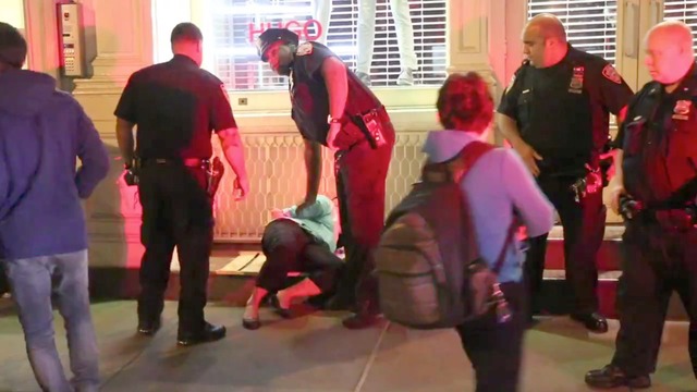 Black-Marke-TakesOver-the-iPhone6-10