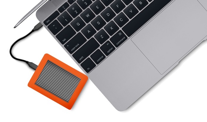 Caldigit-Tuff-USB-C-MacBook