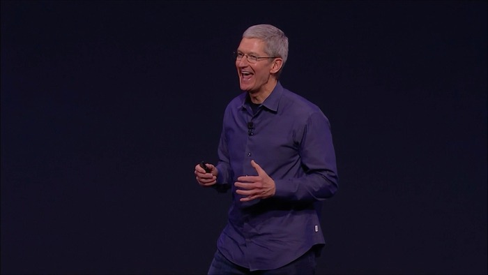 Tim Cook CEO show Apple Watch VIdeo