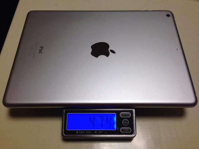 キッチンスケールでiPad-Airの重さを測ってみた