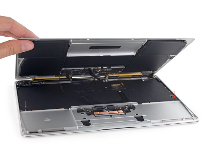 New-MacBook-Bottom-Case-Battery-and-Board