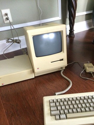 My Mam's 30 years old Mac 512k boot5