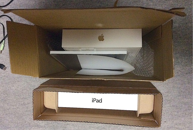 iPad-Air-and-iPad-packing