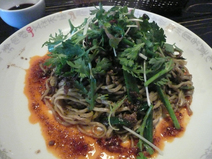 十六房-汁なし黒胡麻担々麺