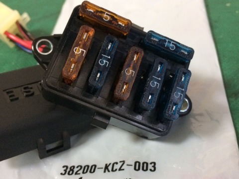 CB750Four レストア日記 イグニッション＆ヘッドライトブースター ①