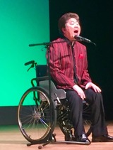 木田俊之さん熱唱