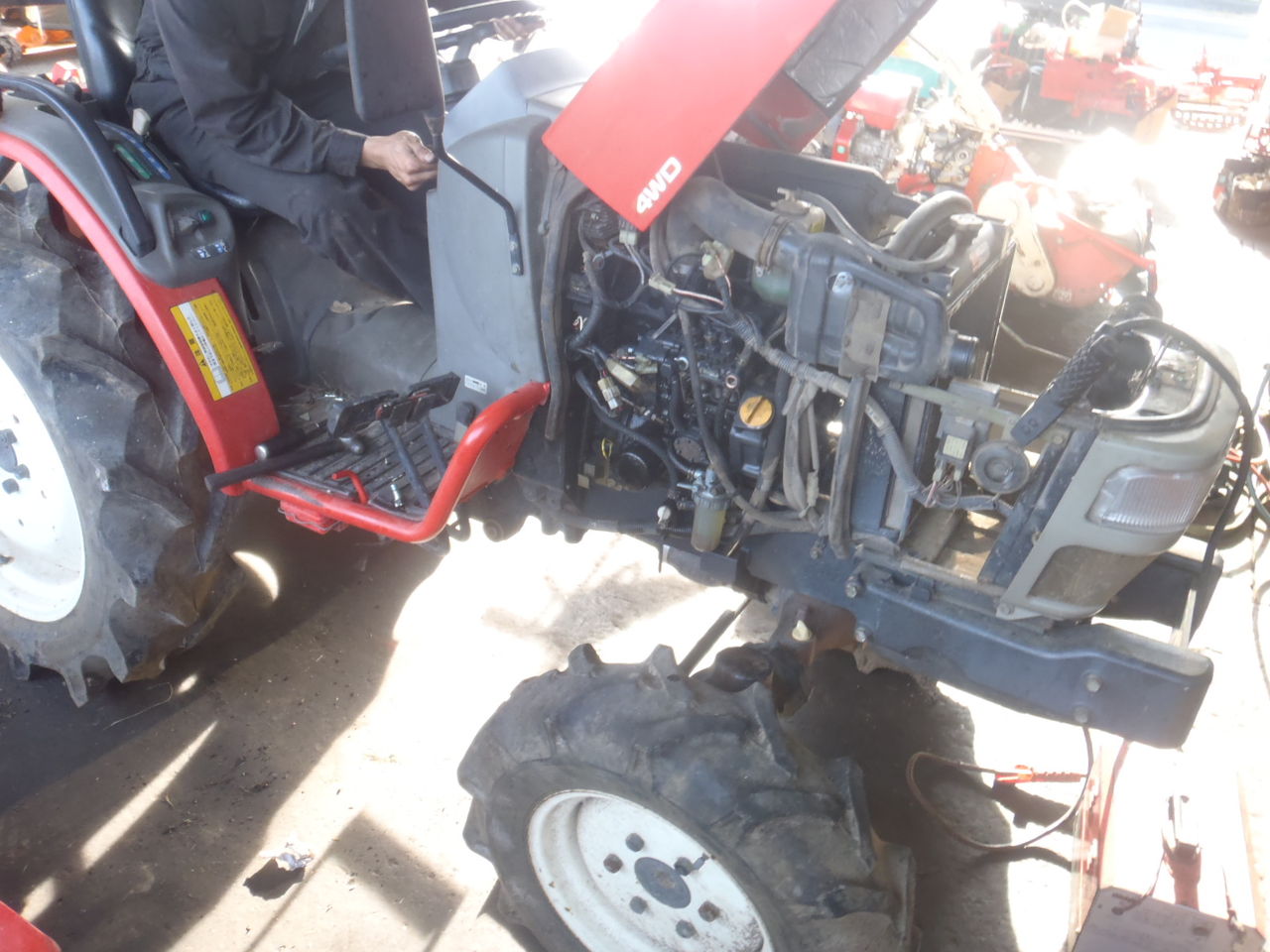 ヤンマートラクター F250修理 : 有木機工(鹿児島)の中古農機・修理情報
