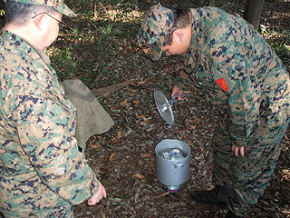 2004_1128_123442AA