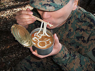2004_1128_130051AA