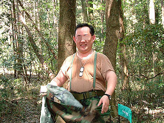 2004_0411_122225AA