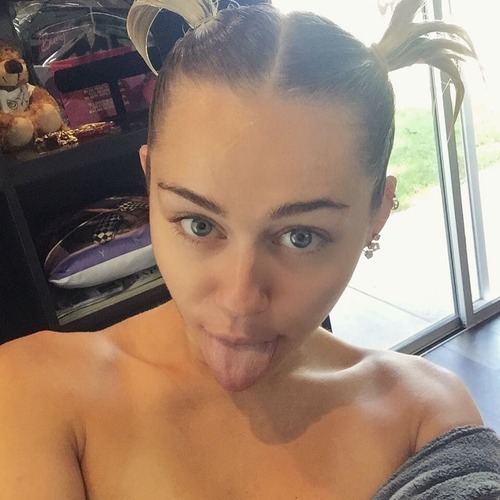 Miley Cyrus (3)