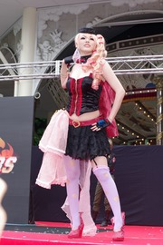110614-cure-show-82
