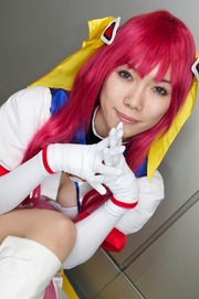 110505-coshol2-cos-144