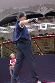 110614-cure-show2-17