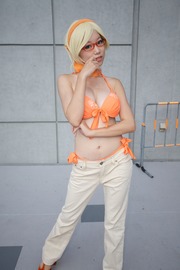 20120930-drp-cos-208