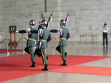 051203交代1