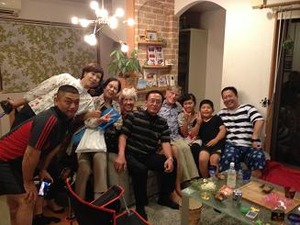 妹家族の家で記念撮影