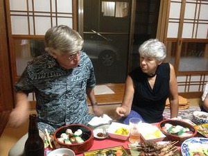豪華な料理が並ぶ