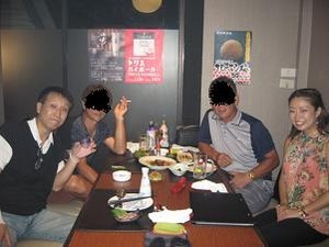 隠れ家で乾杯