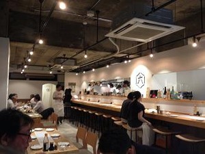 開店間もなく