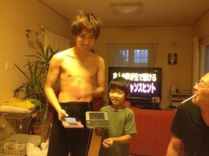 隣の子とゲームバトル