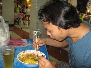 夕飯はカオソーイ