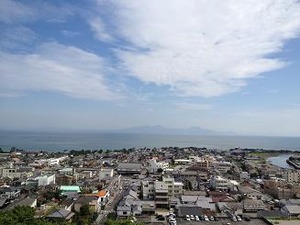 海の向こうは熊本