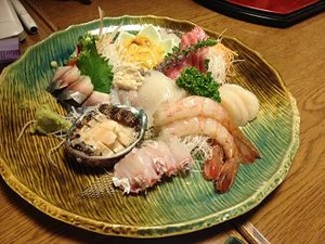 豪華な刺身盛り