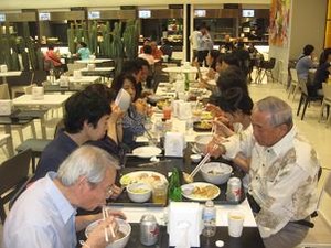 エムクオーティエでランチ