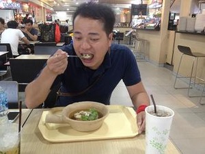 ランチはMBKのフードコートで