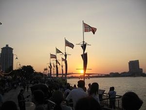 チャオプラヤ川の夕陽