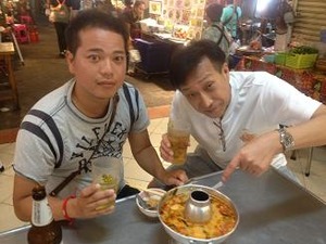 本場のトムヤムクンに挑戦