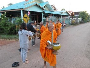 タンブン(功徳)は己のため