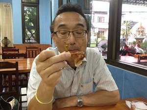 カエルは鶏ささみ肉と同じだね