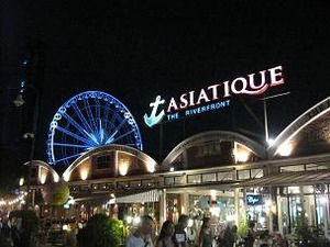 アジアティックで