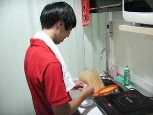 餃子を作る