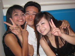 2099「参加者若木&女2人」