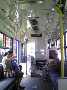 2362電車の中