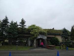 行列が出来る超人気店の洋食店